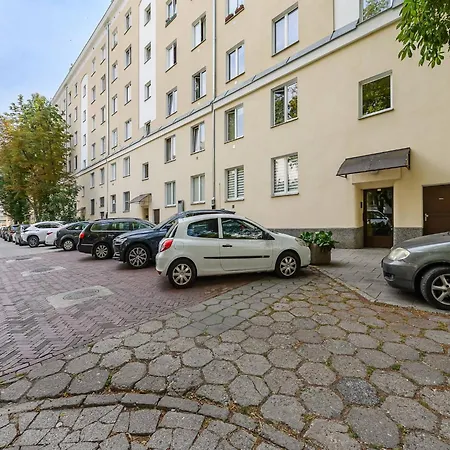Flat With Quiet Courtyard Apartamento